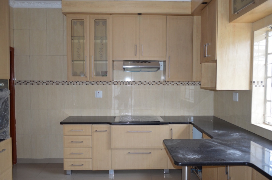 4 Bedroom Property for Sale in Collerville North West